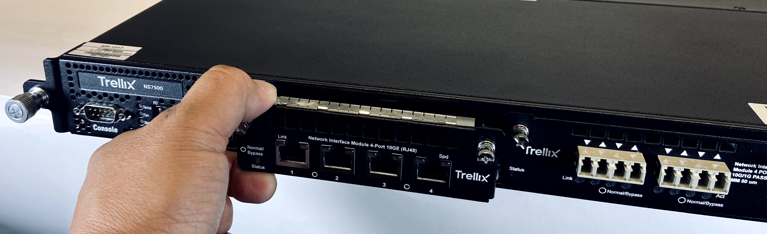 Install an interface module
