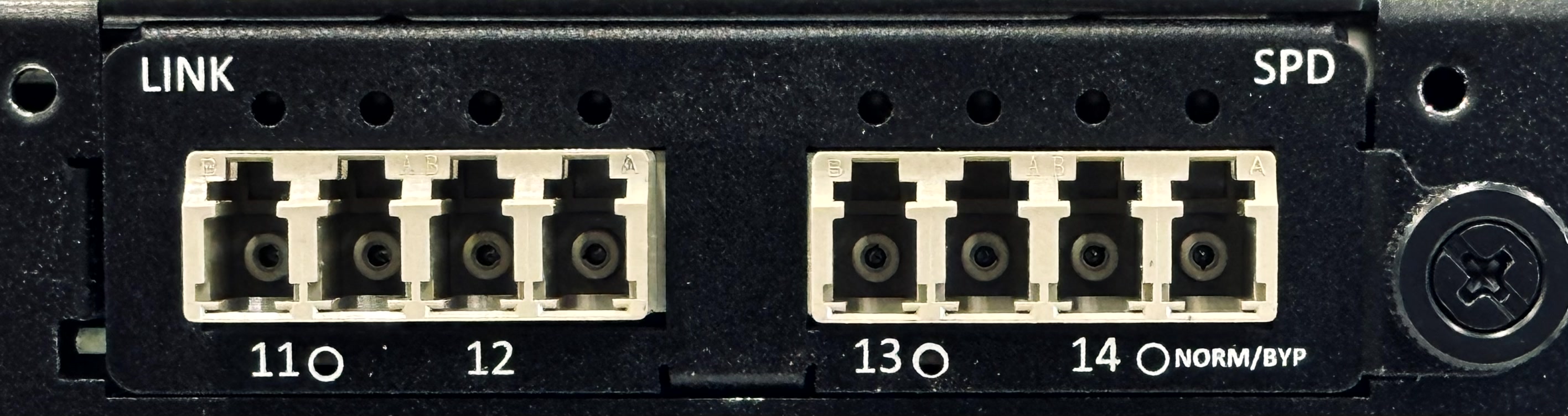 4-port 10/1 GigE MM 50/62.5 µm with internal fail-open module