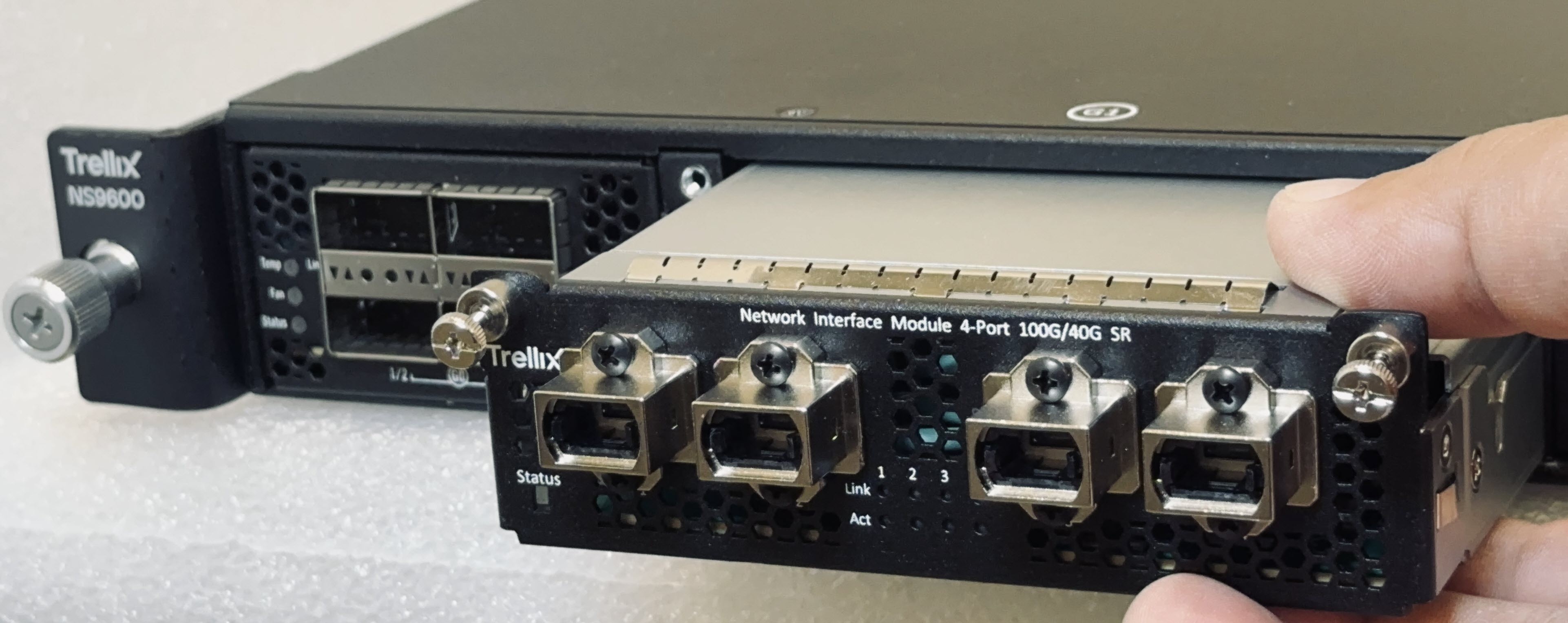 Install an interface module