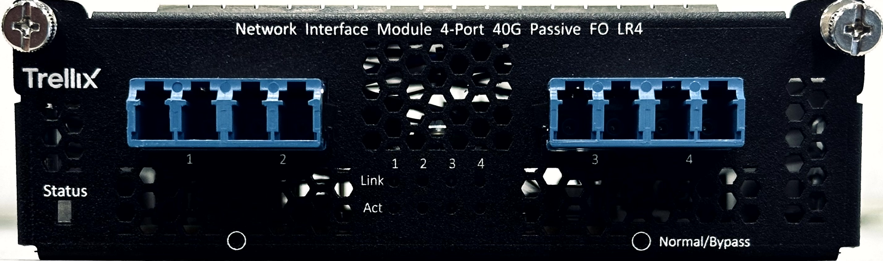 4-port 40 Gigabit LR4 with internal fail-open interface module