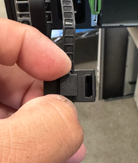 Powercablelock_4.PNG